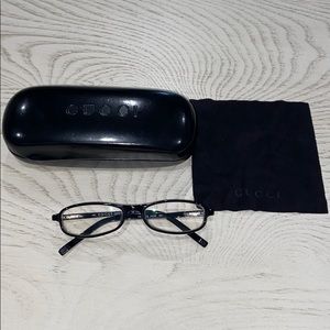 GUCCI 100% AUTHENTIC BLACK GLASSES WITH CASE